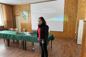 dcd05ce4-8f33-4cdb-9d49-310a675914e2.jpg